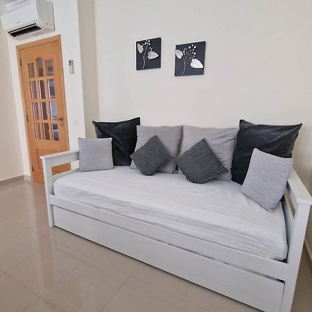 Apartment Rocha Oceano Azul Charming Portimao Exterior photo